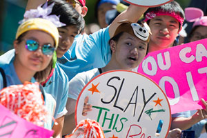 You can win when you cheer on runners at the BMO Vancouver Marathon, May 7!