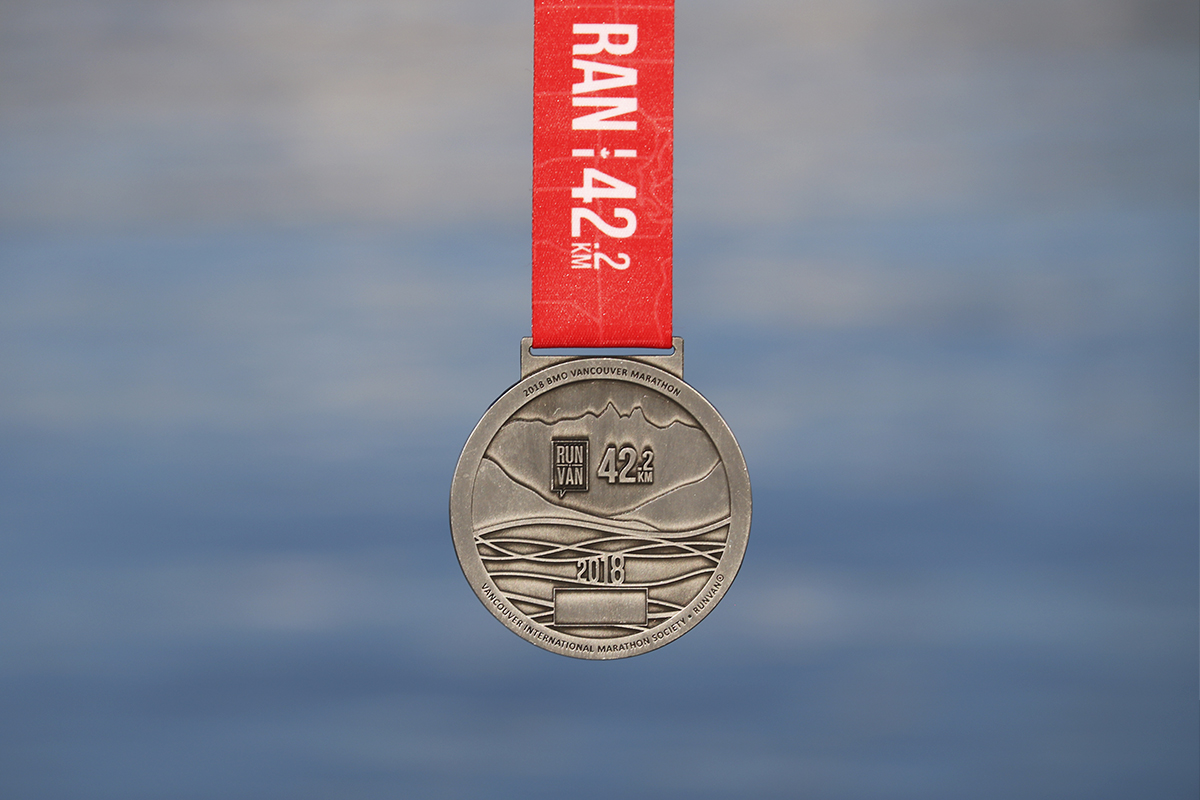 2018.M.Medals.MarathonBack-1200x800