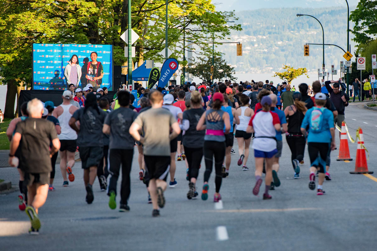 The BMO Cheer Screen played video messages of encouragement on course. Photo: Ben Owens / RUNVAN®